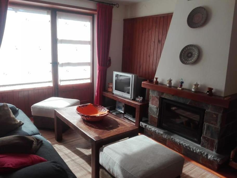 Apartamento Duplex Esterri Ideal Para Familias เอสเตร์รี ดาเนว ภายนอก รูปภาพ
